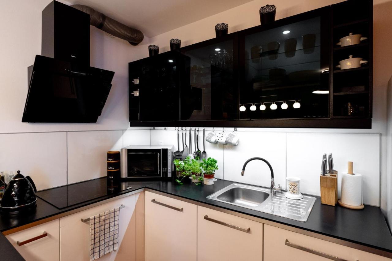 Torre Verona - 70m2, Terrace, Garage * Kraków